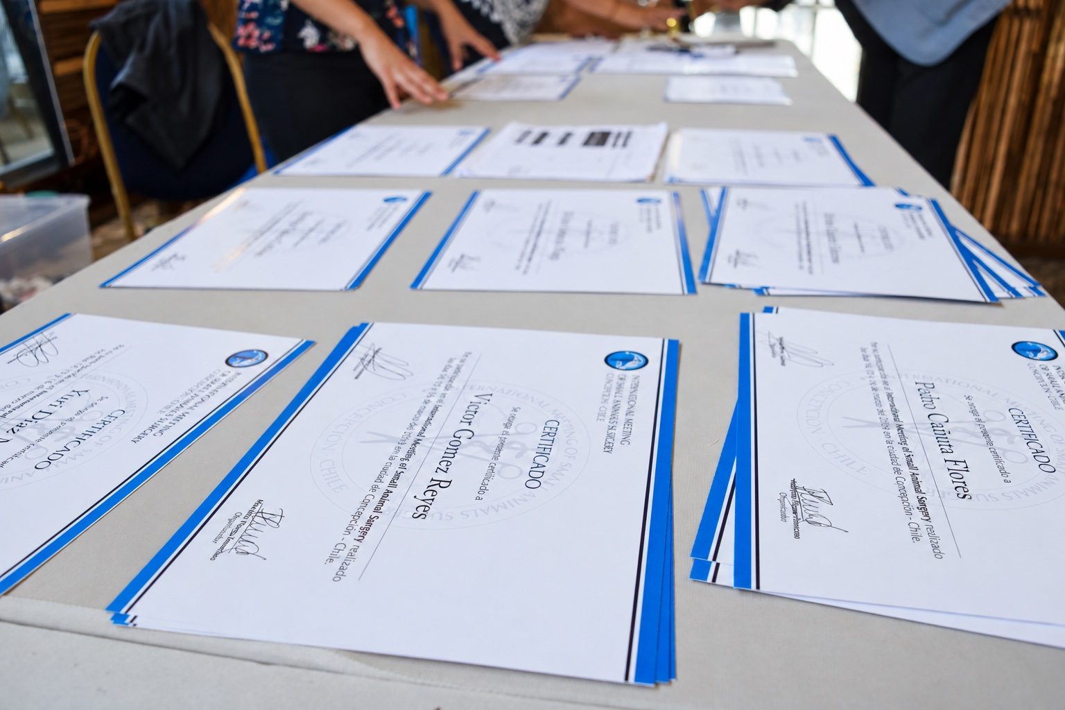 Certificados diseñados para el congreso